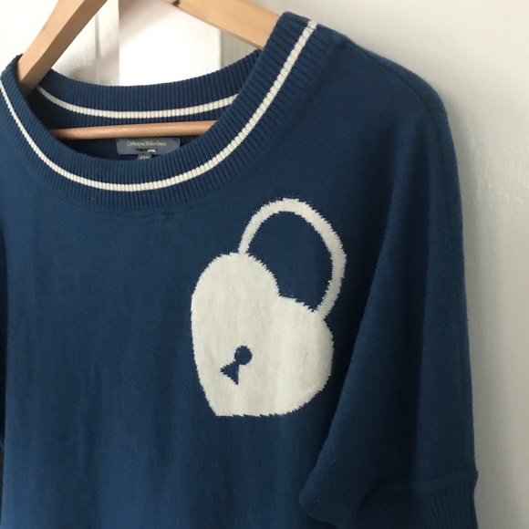 Catherine Malandrino heart locket sweater - Picture 2 of 10